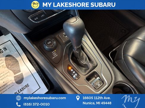 Used 2019 Jeep Cherokee Latitude Plus w/ Cold Weather Group image 25