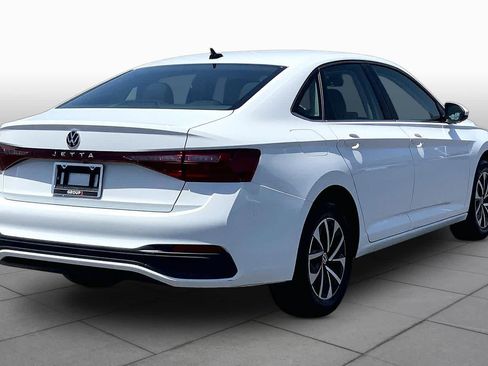 Used 2025 Volkswagen Jetta S FWD image 13