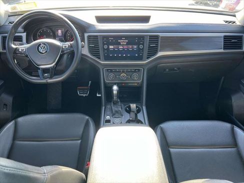 Used 2019 Volkswagen Atlas SE w/ Panoramic Sunroof Package image 13