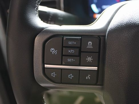 Used 2025 Ford F350 Lariat w/ Lariat Ultimate Package image 19