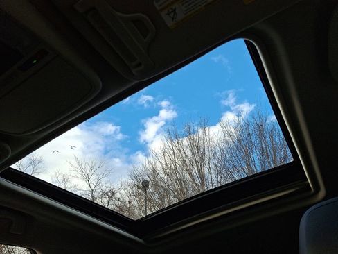 Used 2020 Subaru Forester Limited w/ Popular Package #3 image 15