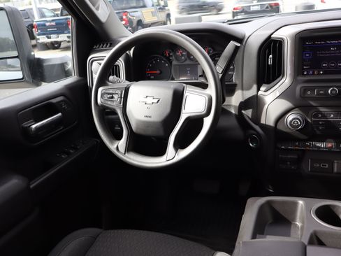 Certified 2025 Chevrolet Silverado 2500 Custom w/ Custom Value Package image 15