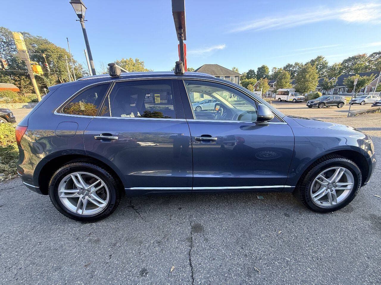 Used 2015 Audi Q5 2.0T Premium Plus w/ Technology Package AWD/4WD image 8