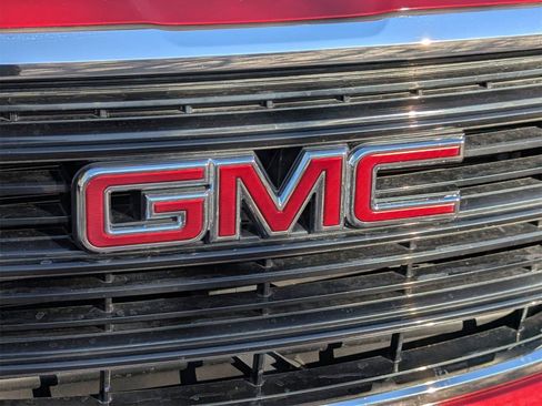 Used 2019 GMC Terrain SLE image 11