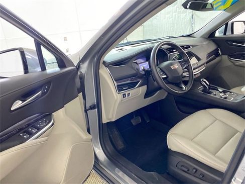 Used 2023 Cadillac XT4 Luxury image 27