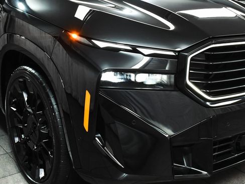 Used 2025 BMW XM image 80