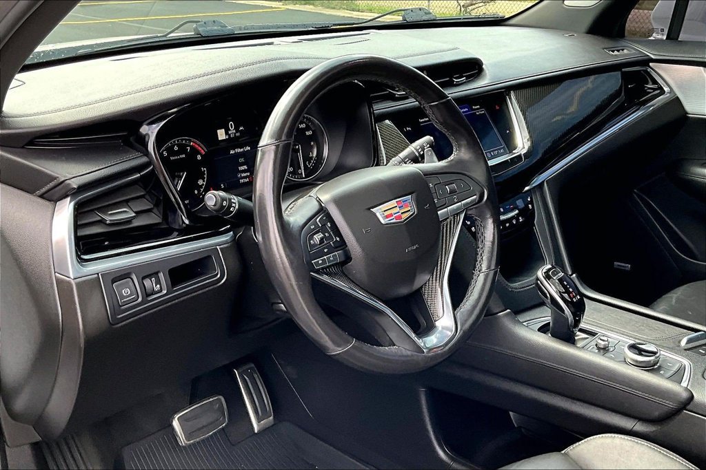 Used 2020 Cadillac XT6 Sport AWD/4WD image 13