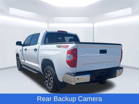 Used 2017 Toyota Tundra SR5 AWD/4WD image 3