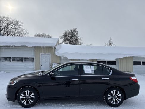 Used 2015 Honda Accord LX image 7