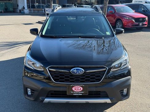 Used 2022 Subaru Outback Limited image 2