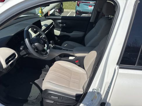 Used 2024 Honda HR-V EX-L image 25