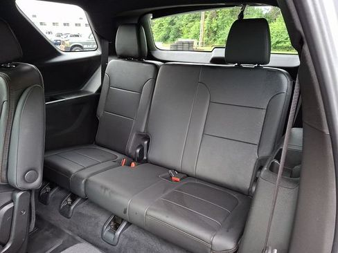 Used 2023 Chevrolet Traverse High Country w/ LPO, Floor Liner Package AWD/4WD image 14