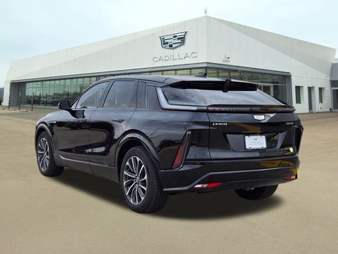 New 2026 Cadillac Lyriq Sport image 4