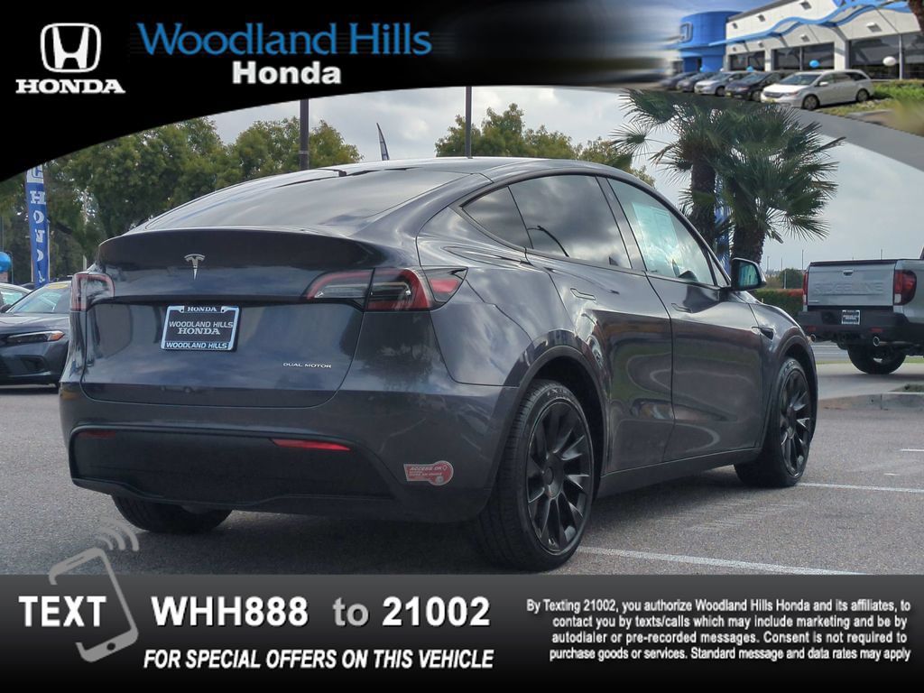 Used 2022 Tesla Model Y Long Range AWD/4WD image 5