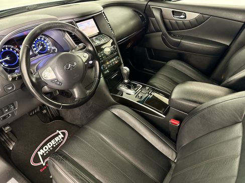 Used 2017 INFINITI QX70 AWD image 19