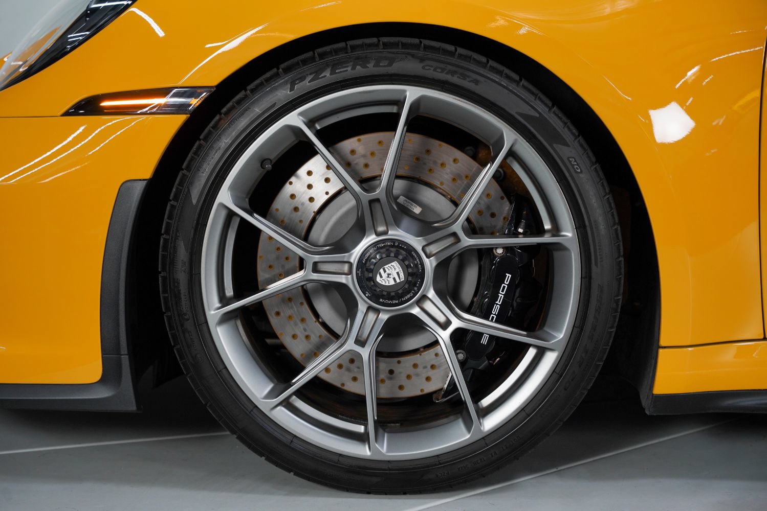 Used 2022 Porsche 911 GT3 RWD image 22