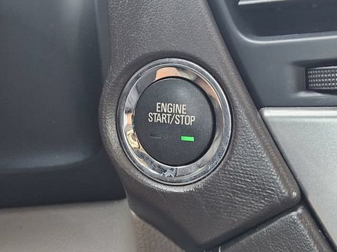 Used 2020 Chevrolet Suburban Premier RWD image 26