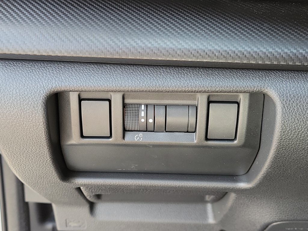 Certified 2024 Subaru Crosstrek 2.0i Premium AWD/4WD image 29