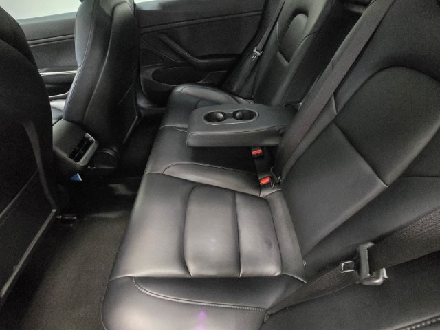 Used 2021 Tesla Model 3 Performance AWD/4WD image 24