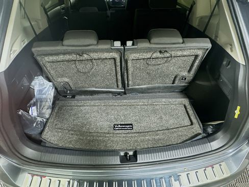 Used 2024 Volkswagen Tiguan S w/ MDO Package, Three-Row image 28