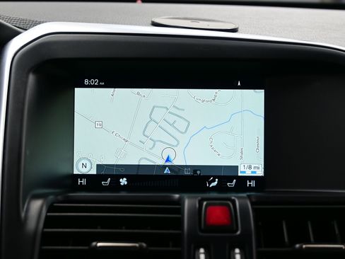 Used 2017 Volvo XC60 T5 Dynamic w/ Preferred Option Package image 20