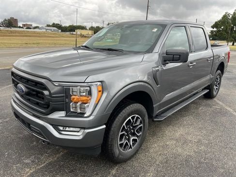 Used 2022 Ford F150 XLT w/ Equipment Group 302A High image 3