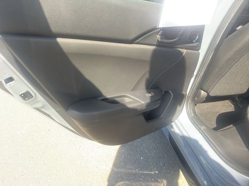 Used 2021 Honda Civic Sport image 7