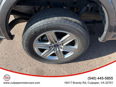 Used 2019 Ford F150 Lariat w/ Equipment Group 502A Luxury AWD/4WD image 28