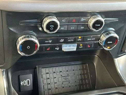 Used 2025 Ford F150 XLT w/ Equipment Group 303A High AWD/4WD image 19