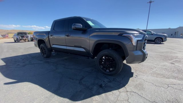 Used 2024 Toyota Tundra SR5 w/ Advanced Technology Package AWD/4WD image 2