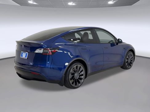 Used 2020 Tesla Model Y Long Range AWD/4WD image 9