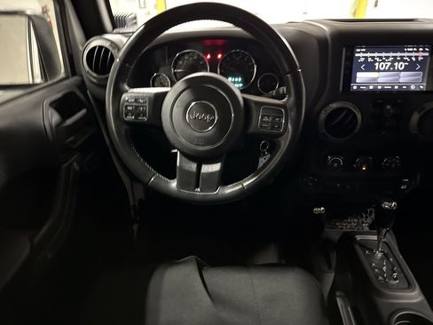 Used 2016 Jeep Wrangler Unlimited Sport w/ Quick Order Package 24S AWD/4WD image 11