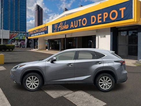 Used 2016 Lexus NX 200t FWD image 2