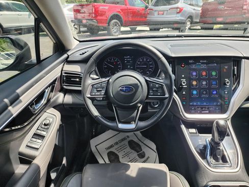Used 2023 Subaru Outback Onyx Edition AWD/4WD image 10