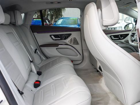 Used 2022 Mercedes-Benz EQS AMG 4MATIC w/ Exclusive Trim Package image 19