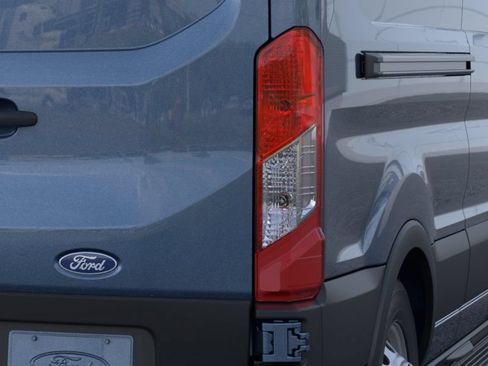 New 2026 Ford Transit 250 148 Medium Roof Extended AWD image 21