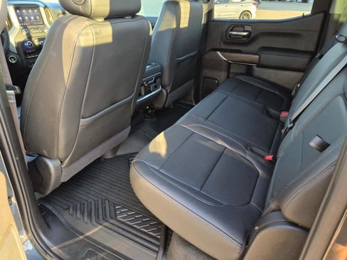 Used 2020 GMC Sierra 1500 SLT image 15