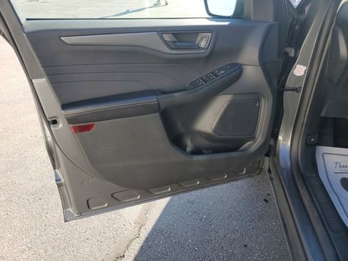 Used 2025 Ford Escape Active image 13
