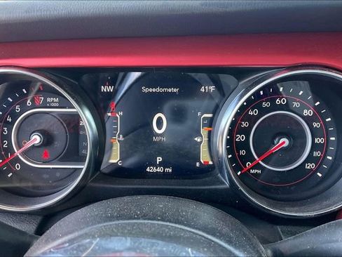 Used 2022 Jeep Gladiator Rubicon w/ LED Lighting Group image 22