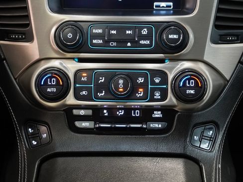 Used 2017 GMC Yukon Denali w/ Open Road Package AWD/4WD image 27