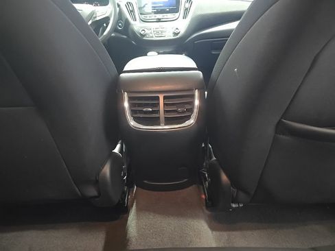 Used 2023 Chevrolet Malibu LT image 22