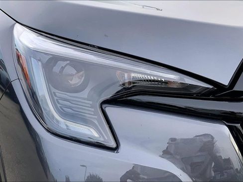 Used 2026 Subaru Ascent Premium AWD/4WD image 31