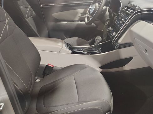 Certified 2024 Hyundai Tucson SE FWD image 27