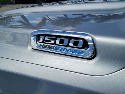 Used 2024 RAM 1500 Laramie RWD image 15