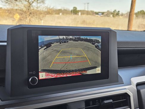 Used 2025 Toyota 4Runner SR5 image 18