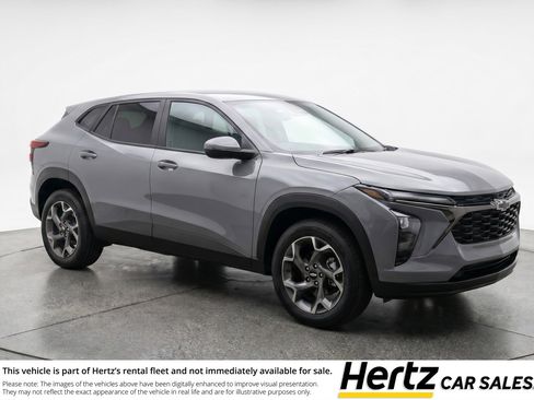 Used 2025 Chevrolet Trax LT w/ LT Convenience Package FWD image 1
