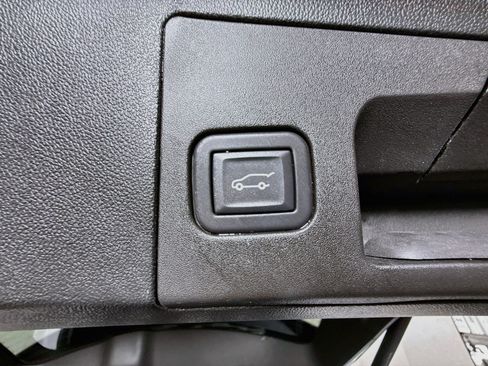 Used 2024 Cadillac XT5 Premium Luxury FWD image 42