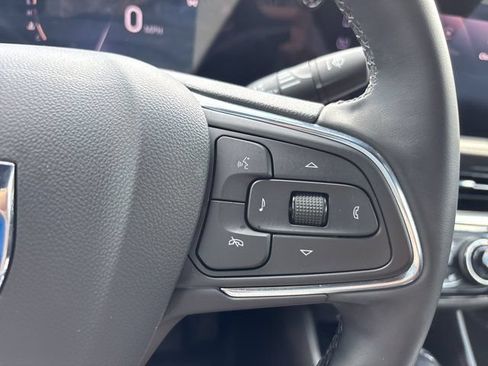 Used 2025 Buick Envista Sport Touring w/ Convenience I Package FWD image 30