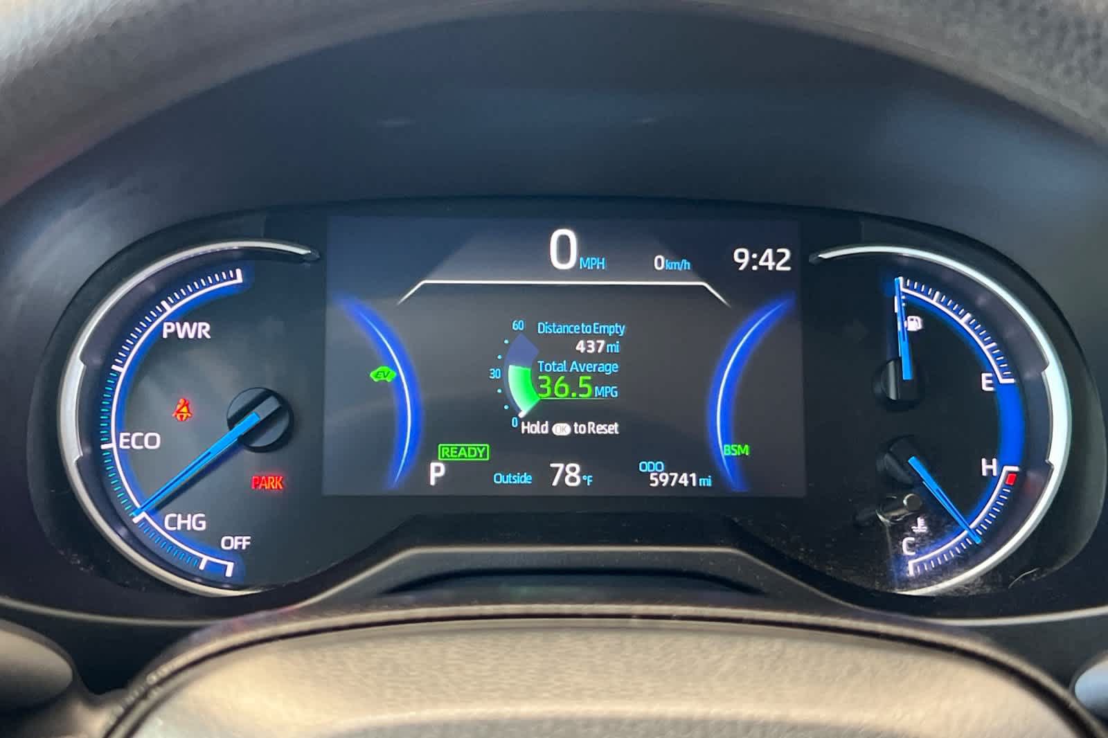 Certified 2023 Toyota RAV4 LE AWD/4WD image 27