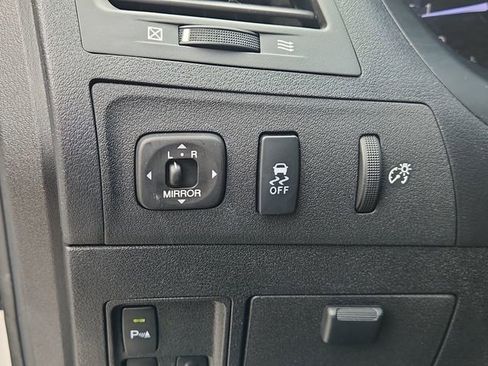 Used 2011 Lexus ES 350 image 16